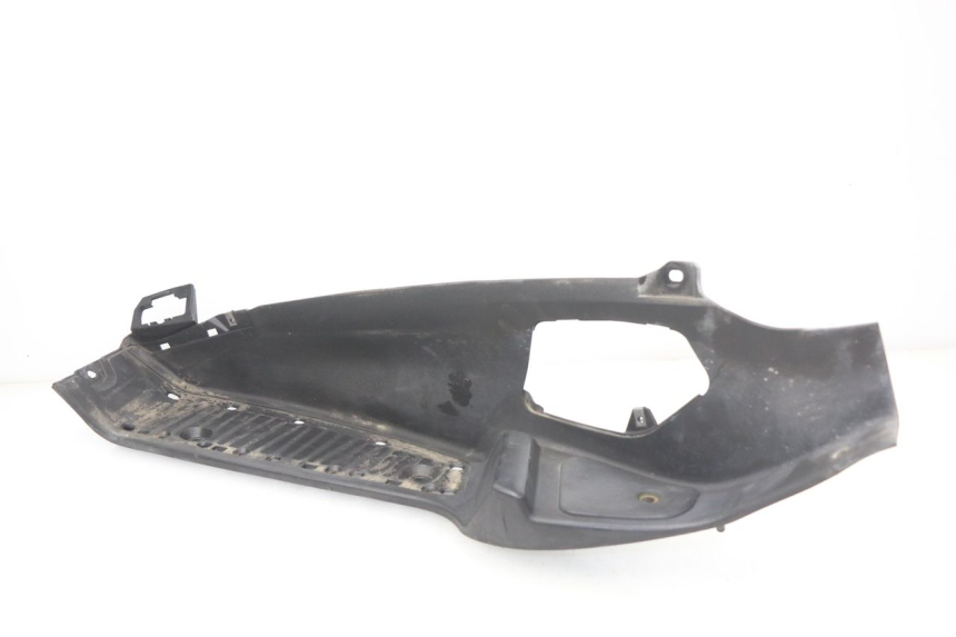 photo de TAPA REPOSAPIES IZQUIERDA PIAGGIO MP3 LT 400 (2007 - 2012) - Vista principal