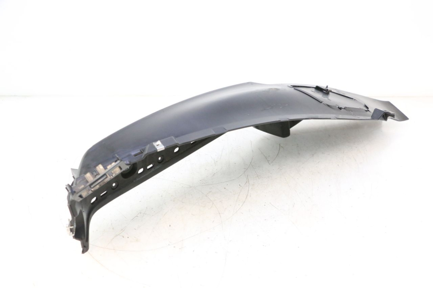 photo de PATA DE APOYO IZQUIERDA PIAGGIO MP3 LT 300 (2010 - 2016) - Primer plano técnico