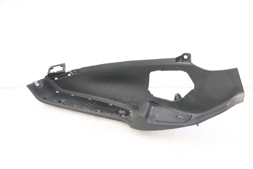 photo de TAPA REPOSAPIES IZQUIERDA PIAGGIO MP3 LT 400 (2007 - 2012) - Vista principal