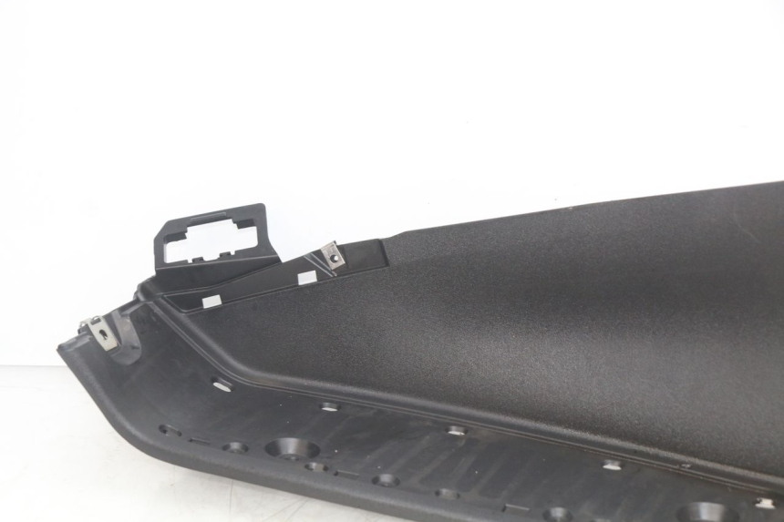 photo de PATA DE PIE IZQUIERDA PIAGGIO MP3 500 (2014 - 2017) - Vista general del producto