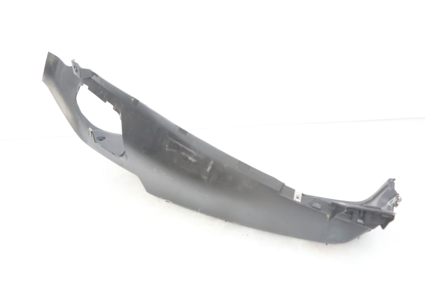 photo de PATA DE APOYO IZQUIERDA PIAGGIO MP3 500 (2011 - 2015) - Primer plano técnico