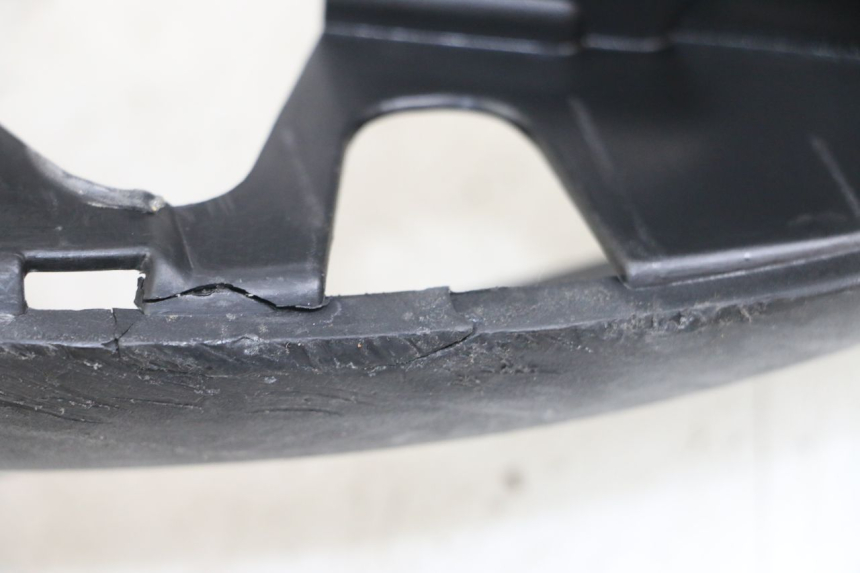 photo de TAPA REPOSAPIES IZQUIERDA MBK OVETTO ONE 2T 50 (2013 - 2017) - Detalle de la pieza