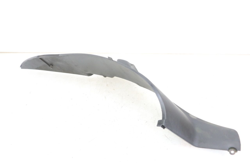 photo de TAPA REPOSAPIES IZQUIERDA PEUGEOT ELYSTAR 125 (2002 - 2007) - Otra perspectiva