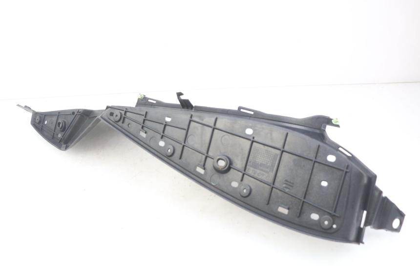 photo de PATA DE APOYO IZQUIERDA PEUGEOT SATELIS COMPRESSOR K15 125 (2006 - 2009) - Zoom estado de uso