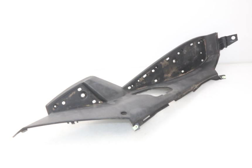 photo de PATA DE APOYO IZQUIERDA PEUGEOT SATELIS 125 (2006 - 2009) - Primer plano técnico