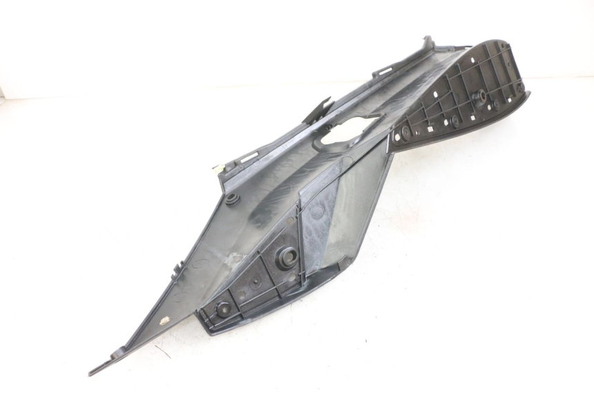 photo de PATA DE APOYO IZQUIERDA PEUGEOT SATELIS 125 (2006 - 2009) - Otra perspectiva