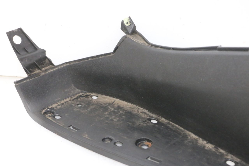 photo de TAPA REPOSAPIES IZQUIERDA PEUGEOT SATELIS 125 (2013 - 2018) - Vista general del producto