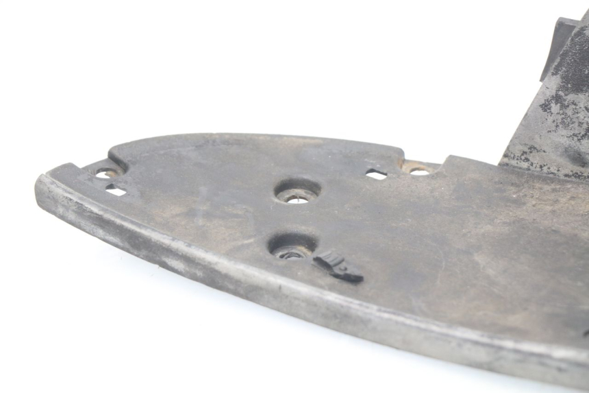 photo de TAPA REPOSAPIES IZQUIERDA APRILIA SCARABEO GT 125 (1999 - 2007) - Vista general del producto