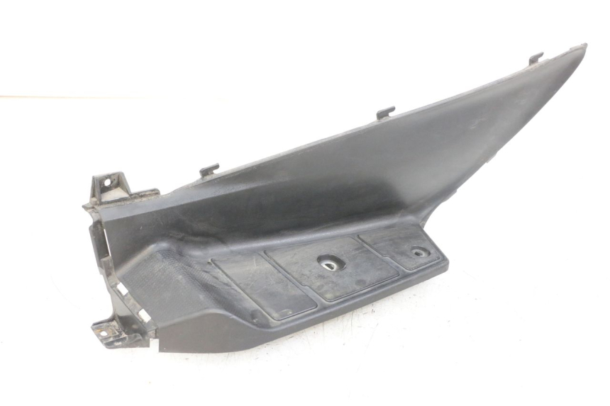 photo de TAPA REPOSAPIES IZQUIERDA SUZUKI BURGMAN 125 (2018 - 2021) - Vista principal