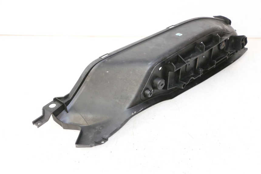 photo de TAPA REPOSAPIES IZQUIERDA YAMAHA X-CITY XCITY 125 (2007 - 2013) - Zoom estado de uso