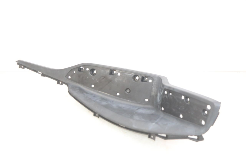 photo de PATA DE APOYO IZQUIERDA KYMCO X-TOWN XTOWN 125 (2016 - 2021) - Detalles de los puntos de fijación