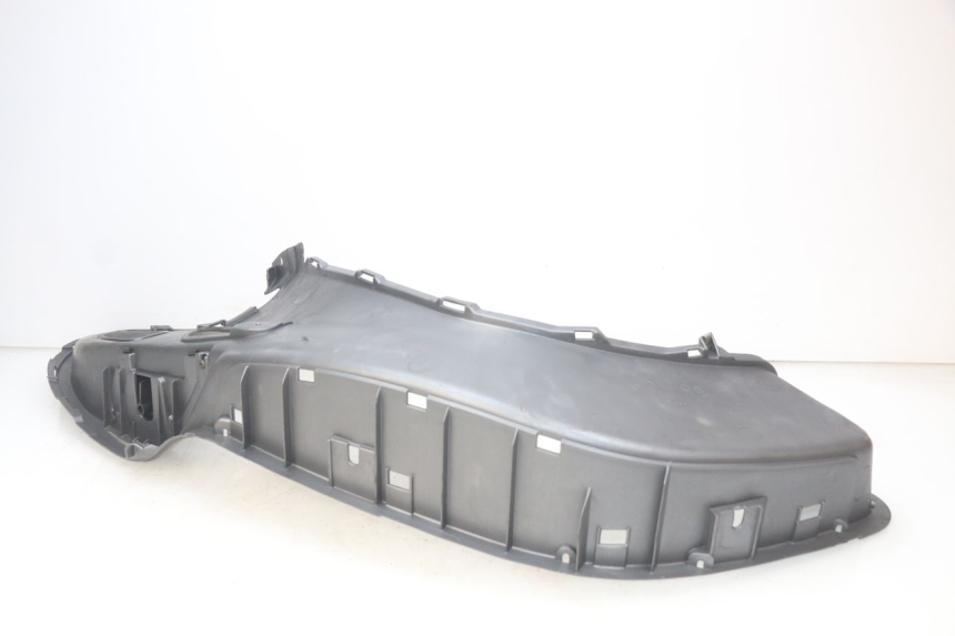 photo de PATA DE PIE IZQUIERDA PIAGGIO X9 EVOLUTION 250 (2003 - 2007) - Zoom estado de uso