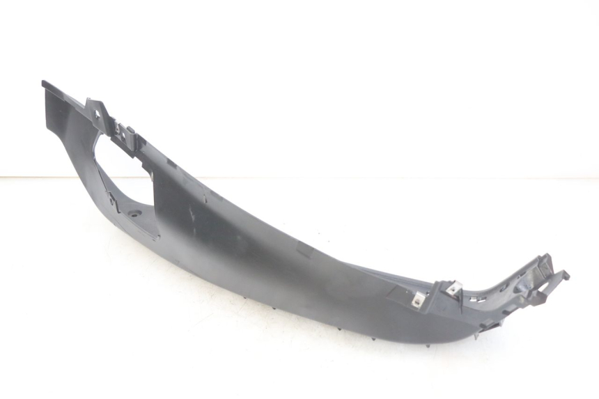 photo de PATA DE PIE IZQUIERDA PIAGGIO XEVO - X EVO 125 (2007 - 2017) - Otra perspectiva