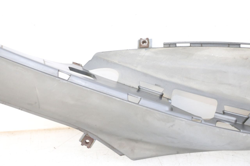 photo de TAPA REPOSAPIES IZQUIERDA YAMAHA NEOS NEO'S 4T 50 (2008 - 2016) - Estado de la superficie y material