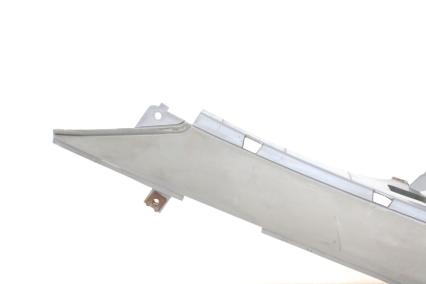 photo de TAPA REPOSAPIES IZQUIERDA YAMAHA NEOS NEO'S 4T 50 (2008 - 2016) - Recambio usado revisado