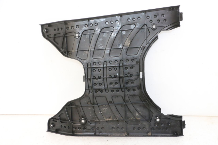 photo de TAPA REPOSAPIES GILERA STALKER 50 (1997 - 2005) - Primer plano técnico