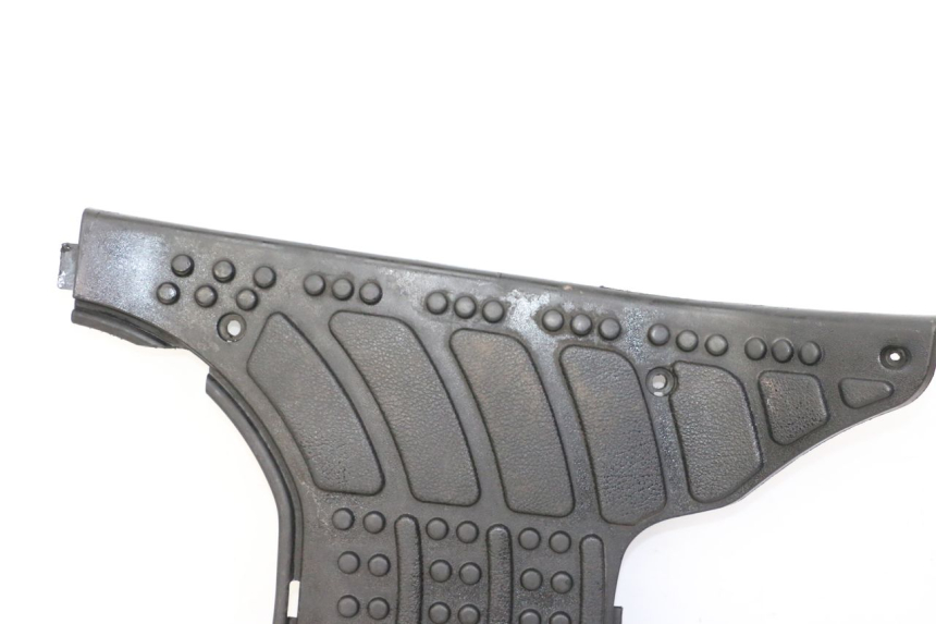 photo de TAPA REPOSAPIES GILERA STALKER 50 (1997 - 2005) - Marcados y referencias originales