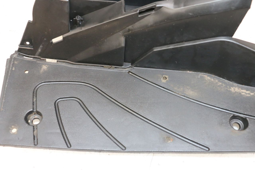 photo de TAPA REPOSAPIES NECO GPX LC 2T 50 (2014 - 2018) - Zoom estado de uso