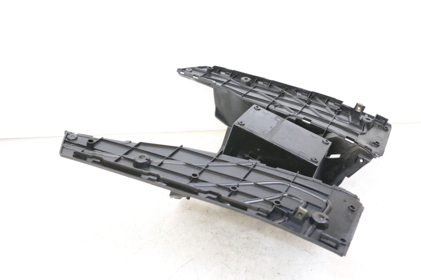 photo de TAPA REPOSAPIES NECO GPX LC 2T 50 (2014 - 2018) - Otra perspectiva