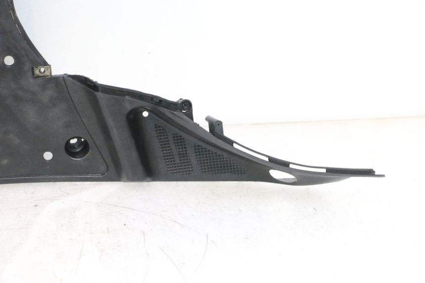 photo de TAPA REPOSAPIES EUROCKA GTR 50 (2007 - 2017) - Inspección visual detallada