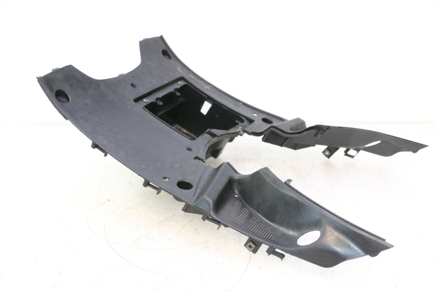 photo de TAPA REPOSAPIES EUROCKA GTR 50 (2007 - 2017) - Zoom estado de uso