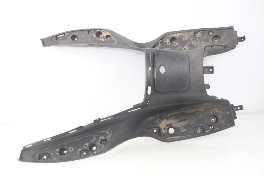 photo de TAPA REPOSAPIES JONWAY GTX 2T 50 (2014 - 2020) - Vista principal