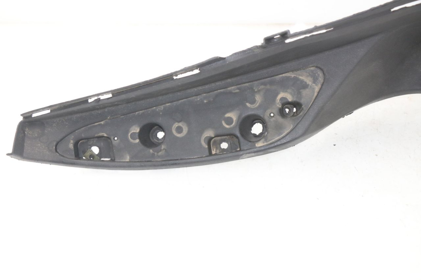 photo de TAPA REPOSAPIES JONWAY GTX 2T 50 (2014 - 2020) - Ángulo de visión alternativo