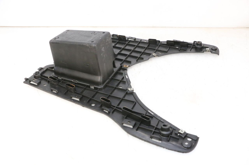 photo de TAPA REPOSAPIES DAELIM HISTORY 125 (2001 - 2002) - Recambio usado revisado