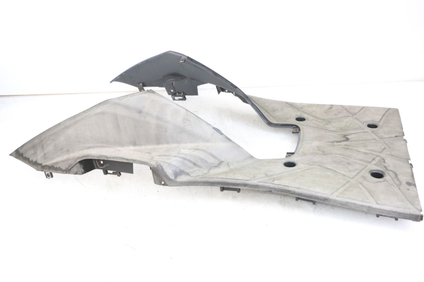 photo de TAPA REPOSAPIES SYM JOYRIDE EVO 125 (2009 - 2016) - Vista general del producto