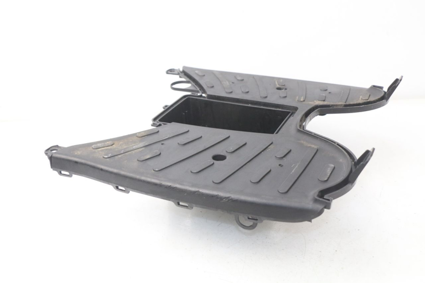 photo de TAPA REPOSAPIES PEUGEOT KISBEE 2T 50 (2010 - 2017) - Vista general del producto