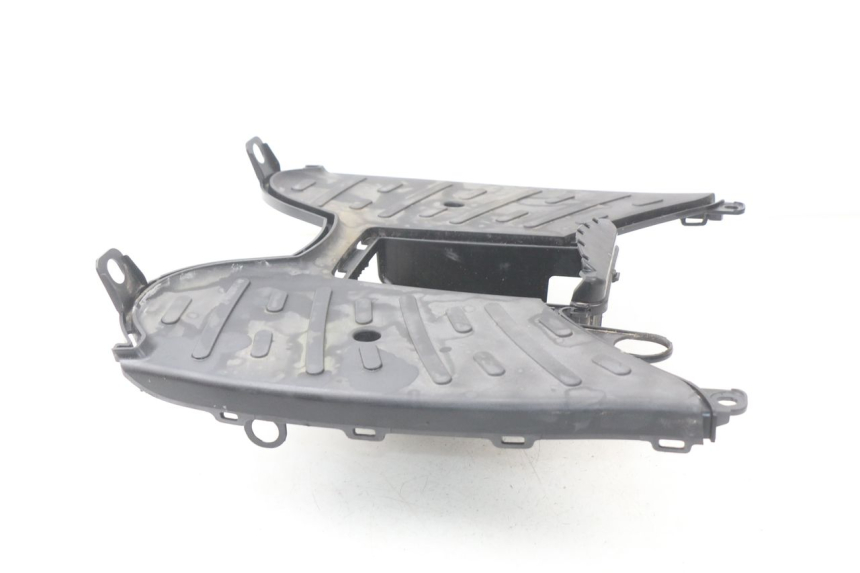 photo de TAPA REPOSAPIES PEUGEOT KISBEE 2T 50 (2010 - 2017) - Vista general del producto