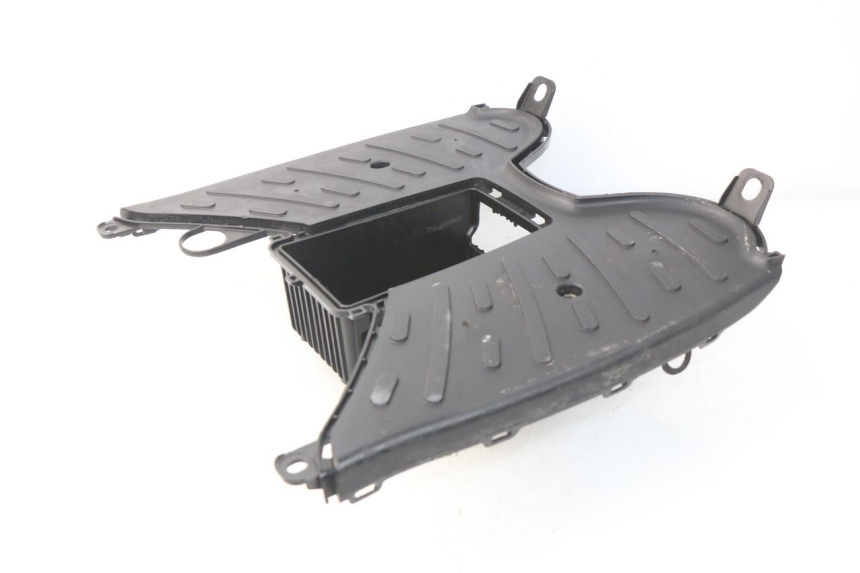 photo de ESTRIBO PEUGEOT KISBEE 4T 50 (2018 - 2022) - Zoom estado de uso