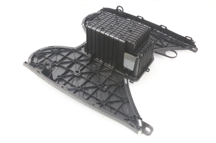 photo de ESTRIBO PEUGEOT KISBEE 4T 50 (2018 - 2022) - Vista general del producto