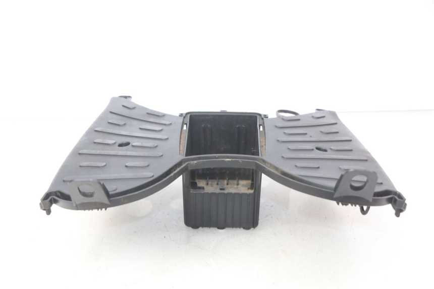 photo de ESTRIBO PEUGEOT KISBEE 4T 50 (2010 - 2017) - Vista general del producto