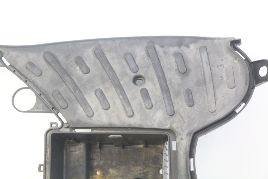 photo de ESTRIBO PEUGEOT KISBEE 4T 50 (2010 - 2017) - Vista general del producto