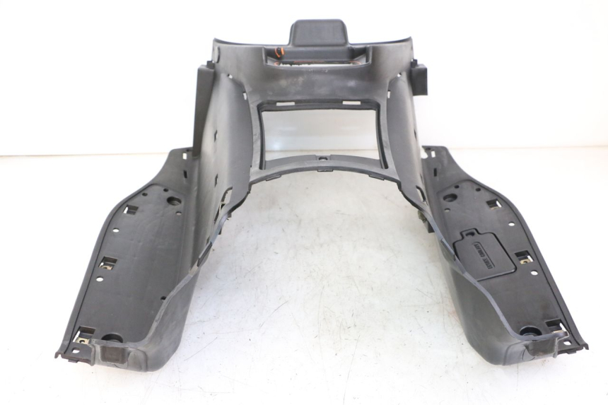 photo de TAPA REPOSAPIES KYMCO XCITING 500 (2007 - 2010) - Vista general del producto