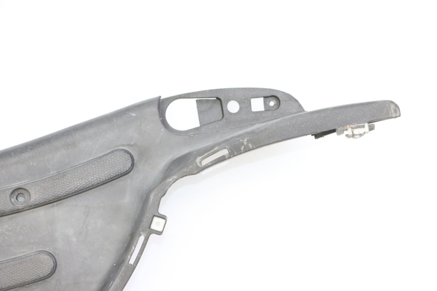 photo de TAPA REPOSAPIES PIAGGIO LIBERTY 4T 50 (2009 - 2015) - Otra vista del artículo