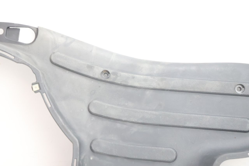 photo de TAPA REPOSAPIES PIAGGIO LIBERTY 125 (1998 - 2008) - Detalle de la pieza