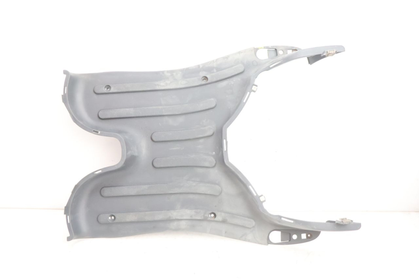 photo de TAPA REPOSAPIES PIAGGIO LIBERTY 125 (1998 - 2008) - Otra perspectiva