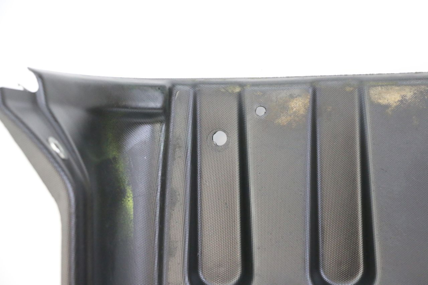 photo de TAPA REPOSAPIES LIGIER PULSE 3 1 (2014 - 2020) - Zoom sobre los componentes