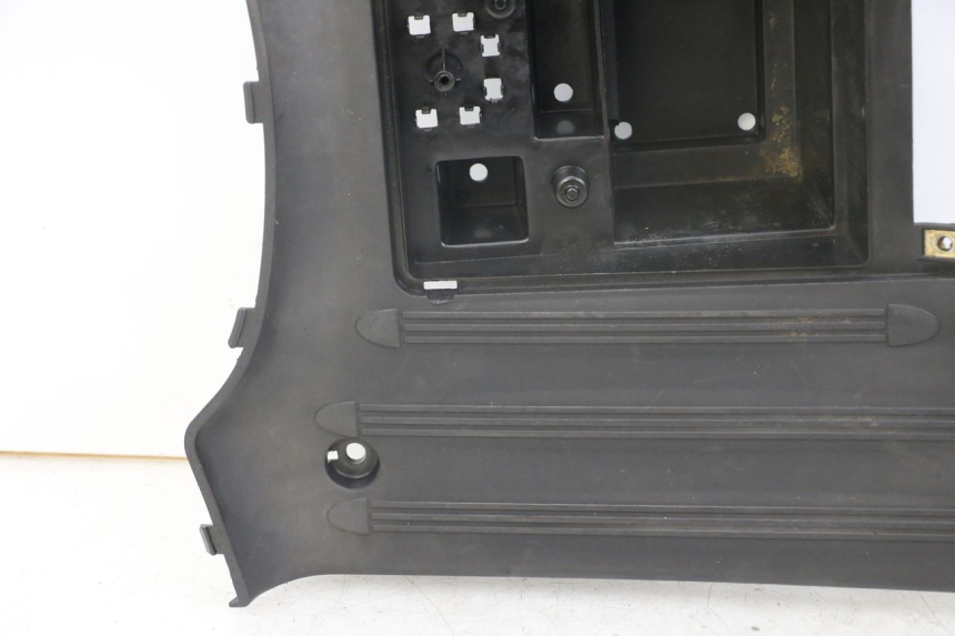 photo de ESTRIBO KYMCO LIKE 125 (2009 - 2016) - Características distintivas