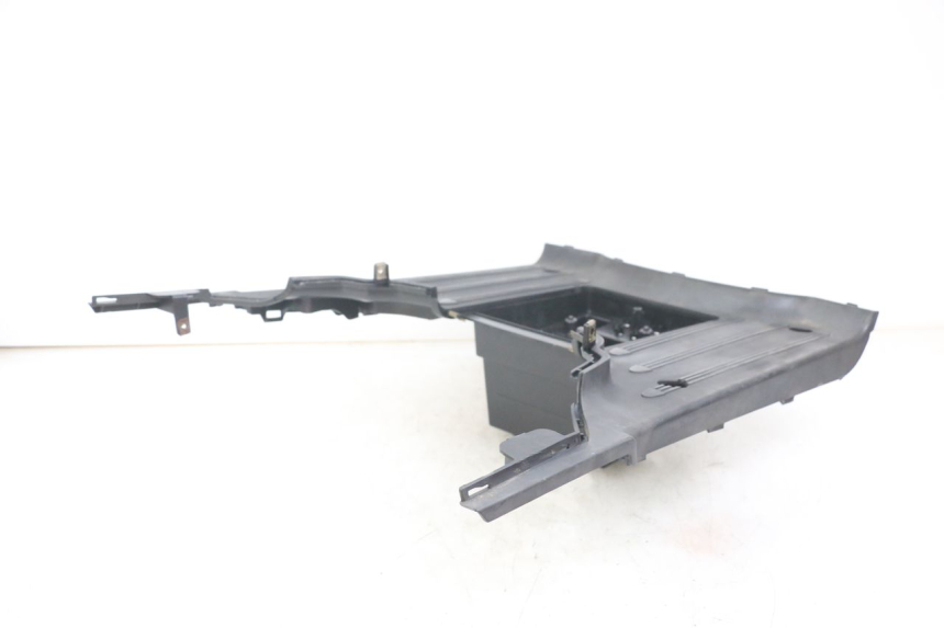 photo de ESTRIBO KYMCO LIKE 125 (2009 - 2016) - Estado de la superficie y material