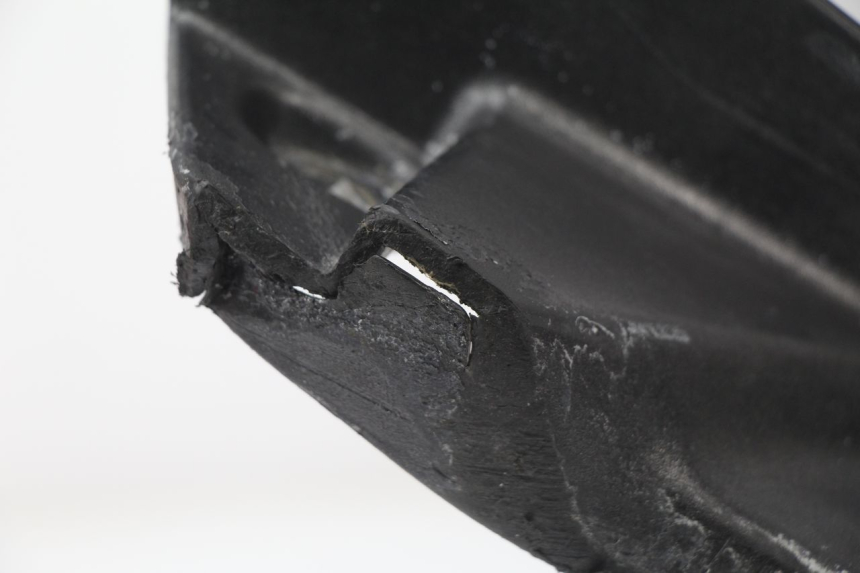 photo de TAPA REPOSAPIES PEUGEOT LOOXOR 50 (2001 - 2004) - Inspección visual detallada