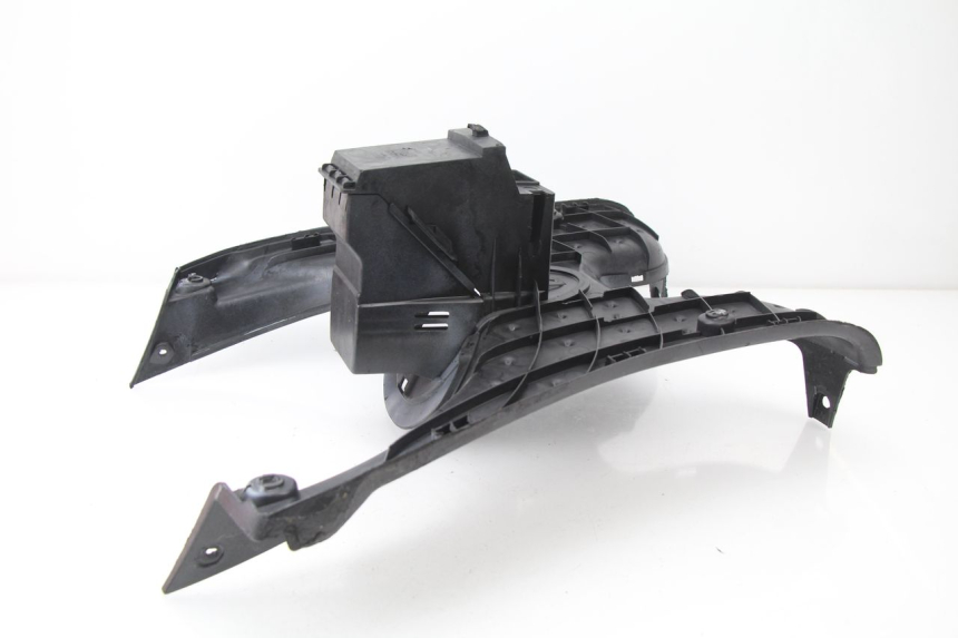 photo de TAPA REPOSAPIES PEUGEOT LOOXOR 50 (2001 - 2004) - Recambio usado revisado