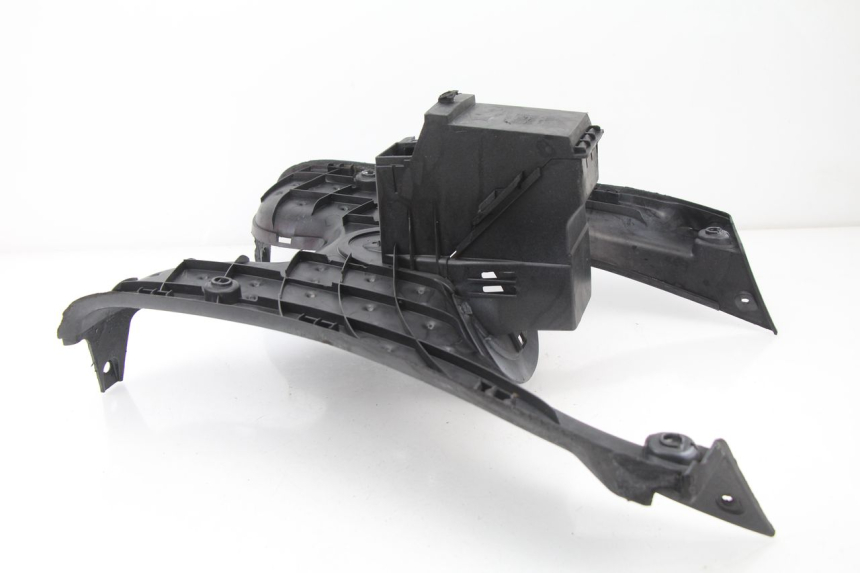 photo de TAPA REPOSAPIES PEUGEOT LOOXOR 50 (2001 - 2004) - Marcados y referencias originales