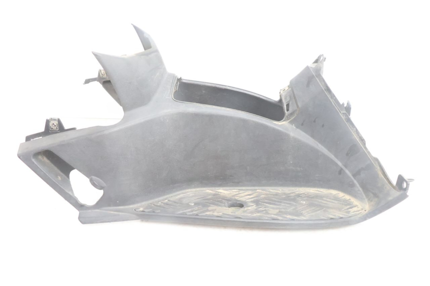 photo de TAPA REPOSAPIES PEUGEOT LUDIX BLASTER 50 (2006 - 2014) - Detalles de los puntos de fijación