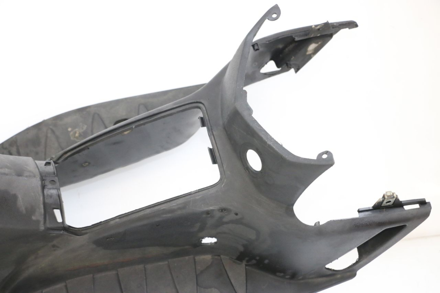 photo de ESTRIBO PEUGEOT LUDIX 50 (2008 - 2017) - Enfoque en la estructura