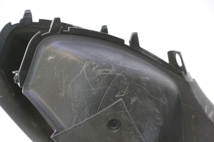 photo de TAPA REPOSAPIES PEUGEOT LUDIX PRO 2T 50 (2010 - 2017) - Características distintivas
