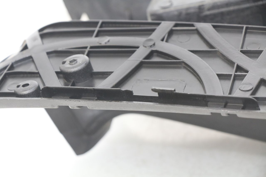 photo de ESTRIBO EUROCKA MATADOR 4T 50 (2010 - 2016) - Primer plano técnico