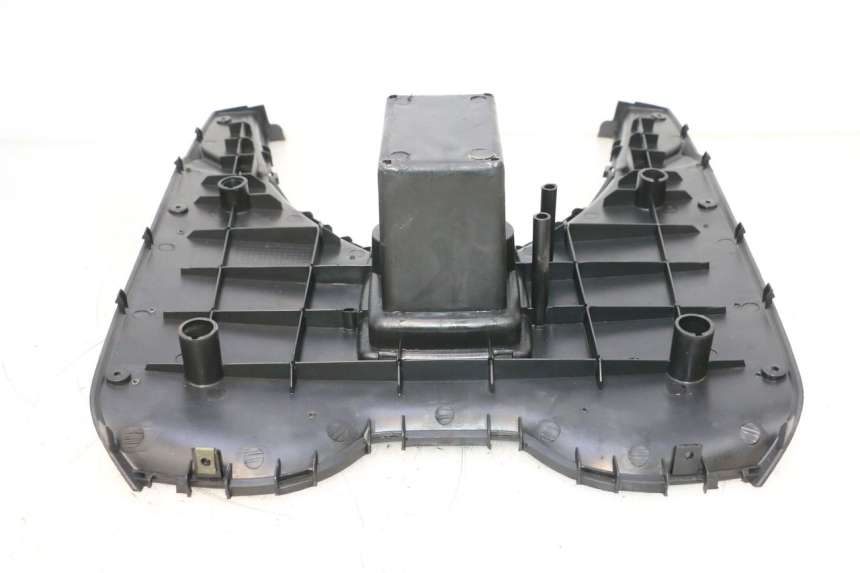 photo de TAPA REPOSAPIES KEEWAY MATRIX RX9 125 (2006 - 2007) - Otra perspectiva